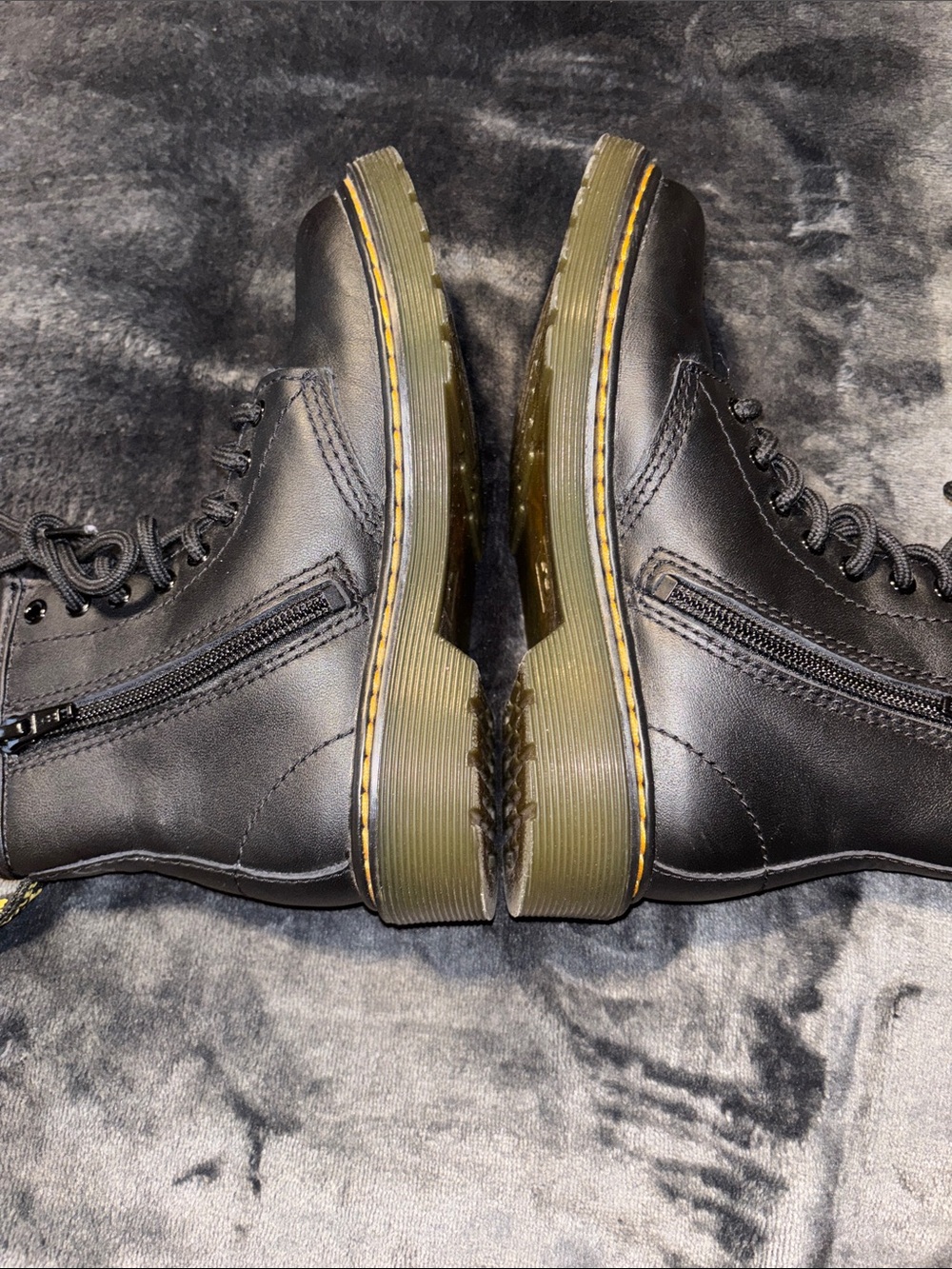 Dr. Martens 
combat boots girls size 13 - Picture 4 of 5